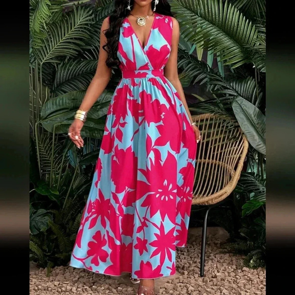 Tropical Print Deep V Neckline Cinched Waist Fit And Flare Dress - Picture 4 of 6